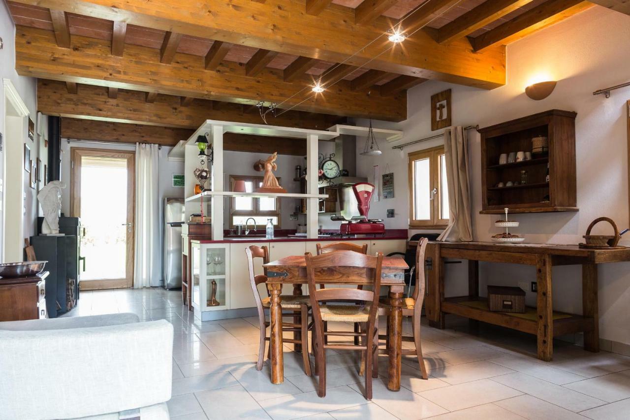 La Piccola Torre Bed & Breakfast Scandiano Exterior photo
